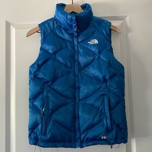 Like new, worn twice. Women’s puffer vest